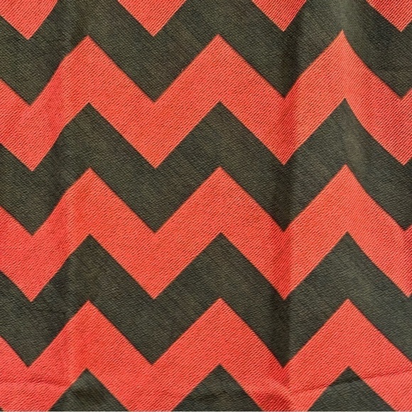 LulaRoe Cassie Pencil Skirt Stretchy High Wide Waist  Adjustable Sizes S-M 6-8 - Picture 5 of 11